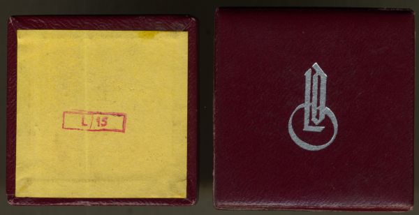 LDO-Schachtel zur Miniatur eines Mutterkreuzes - LDO-Logo 1. Form (!) - "L/15"