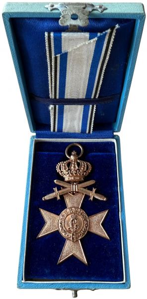 Bayern, Militär-Verdienstkreuz 3. Klasse mit Krone & Schwertern im Etui
