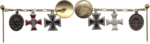 3er Miniaturenkettchen eines Weltkriegskämpfers