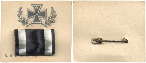 Feldschnalle Eisernes Kreuz 1914 auf Verkaufskarton