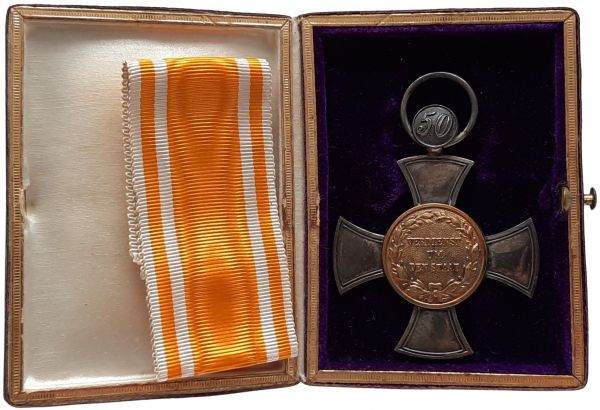 Preußen, Kreuz des Allgemeinen Ehrenzeichens mit Jubiläumszahl 50 im Etui