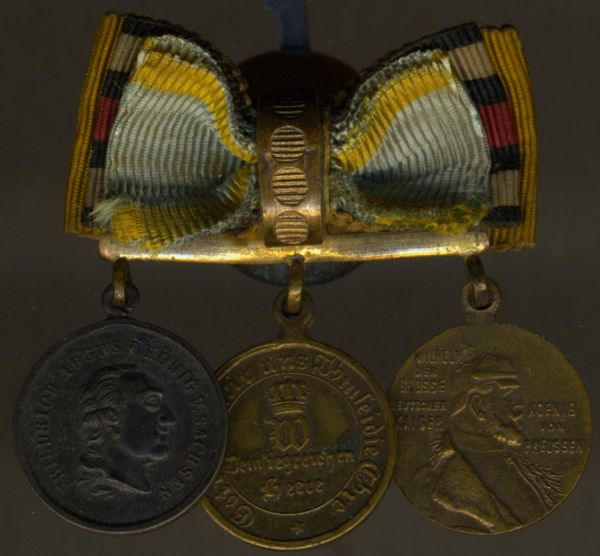 3er Knopflochdekoration eines 1870/71-Veteranen mit Sachsen, Silberne Medaille des MSHO